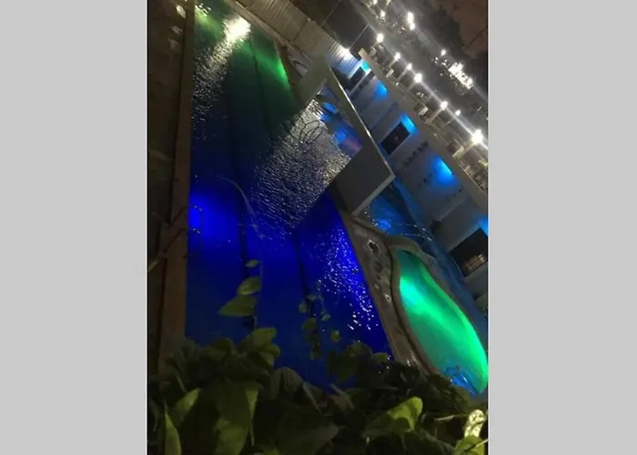 Centropolis 3, Tropical Modern